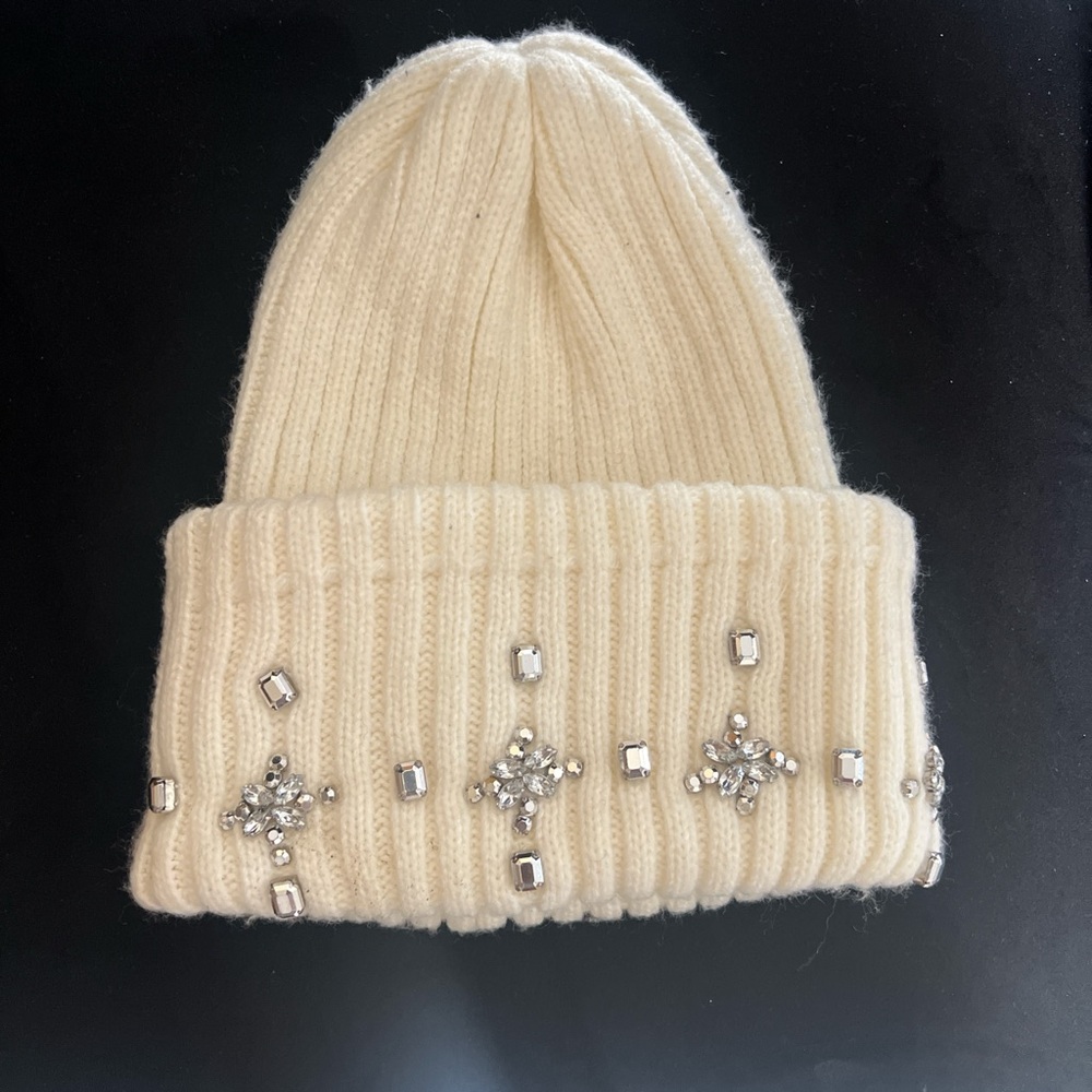beanie with jewels